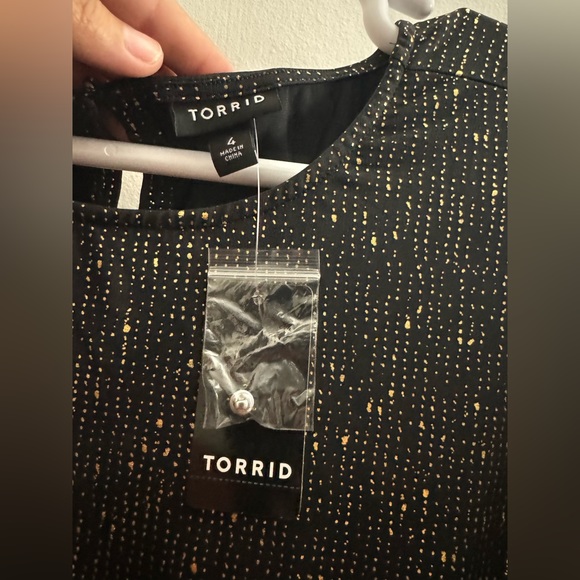 Torrid NWT Studio Knit Ruched Metallic Dress Women’s Size 4x - Picture 5 of 5